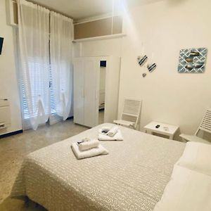 Camera con letto king size